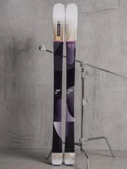 Armada RELIANCE 88 C Inkl. N Warden 11 22/23